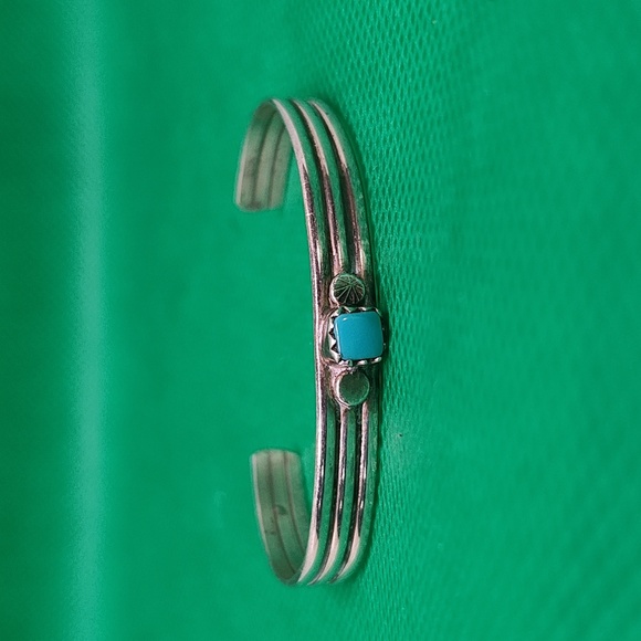 Navajo bracelets - Picture 3 of 7
